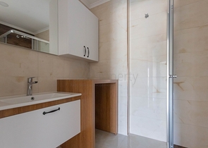 Апартаменты 2+1 на первой береговой в Махмутларе