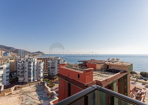 Апартаменты 2+1 на первой береговой в Махмутларе