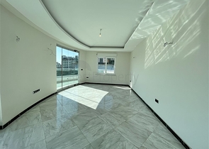 Пентхаус в пешей доступности от моря