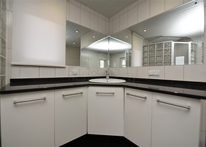 Роскошная вилла с видом на Средиземное море