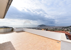 Роскошная вилла с видом на Средиземное море