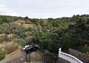 Роскошная вилла с видом на Средиземное море