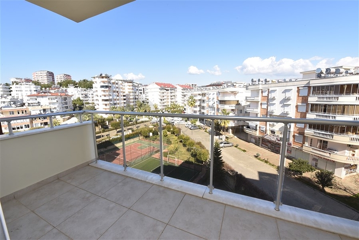 Квартира 2+1 в популярном комплексе в районе Авсаллар