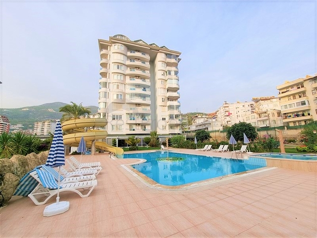 Трехкомнатная квартира в Джикджилли