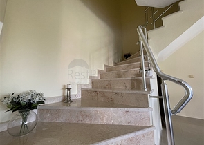 Гарден дуплекс в районе Джикджилли