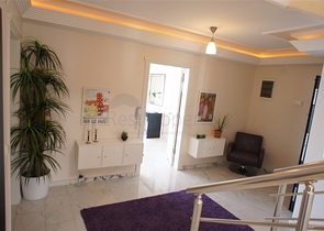 Просторный пентхаус  4+1 с фронтальным видом на море в Тосмуре 