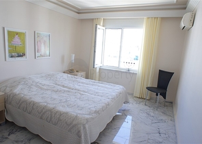 Просторный пентхаус  4+1 с фронтальным видом на море в Тосмуре 