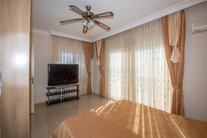 Пентхаус 4+1 с видом на море