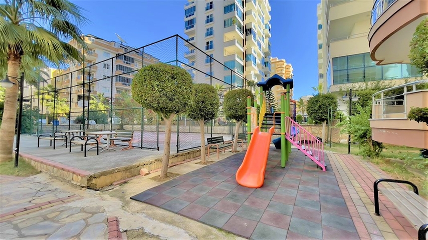 Пентхаус 4+1 с видом на море