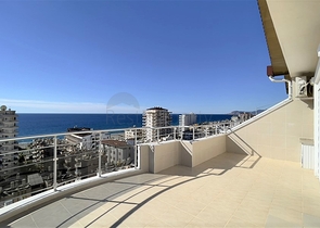 Пентхаус 4+1 с видом на море