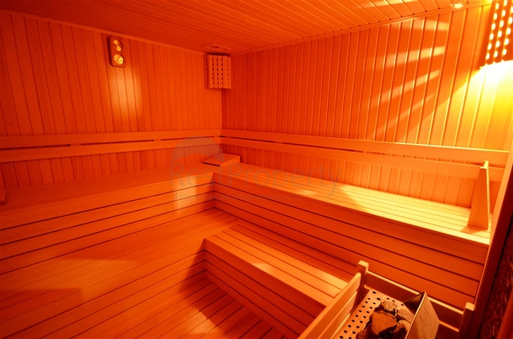 Меблированная трехкомнатная квартира в центре Аланьи