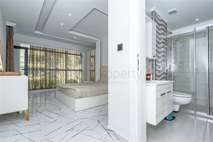 Меблированная трехкомнатная квартира в центре Аланьи