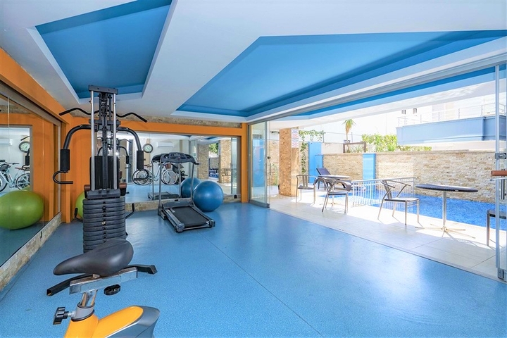 Меблированная трехкомнатная квартира в центре Аланьи