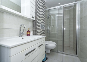 Меблированная трехкомнатная квартира в центре Аланьи