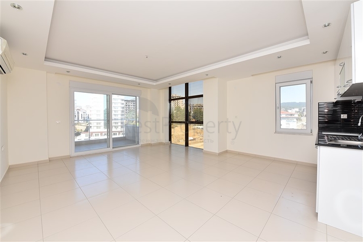 Трехкомнатные апартаменты в комплексе в районе Авсаллар