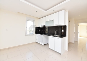 Трехкомнатные апартаменты в комплексе в районе Авсаллар