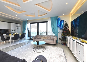 Пентхаус планировкой 2+1 на первой береговой линии в районе Махмутлар