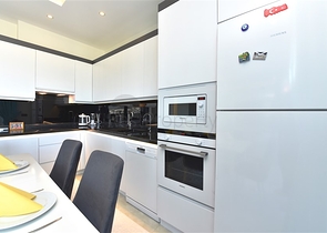 Пентхаус планировкой 2+1 на первой береговой линии в районе Махмутлар