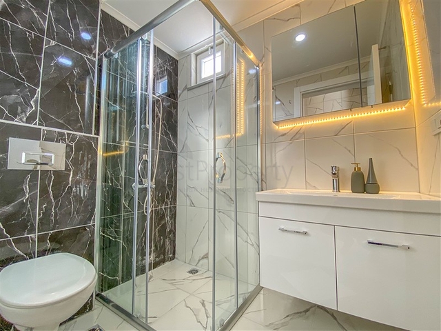 Меблированная квартира 2+1 в 900 метрах до моря в районе Демирташ