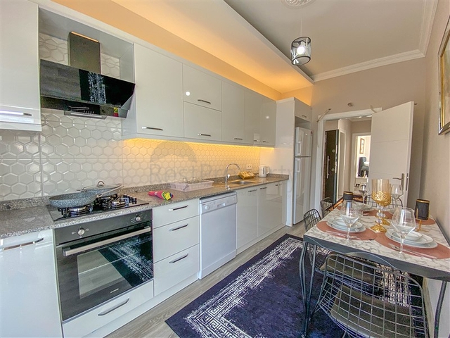 Меблированная квартира 2+1 с видом на горы