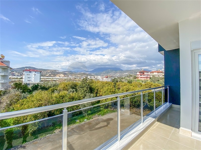 Меблированная квартира 2+1 с видом на горы