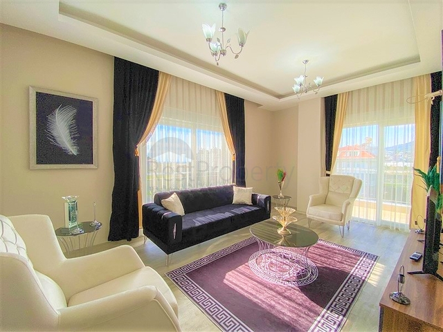 Трехкомнатная меблированная квартира в новом комплексе Демирташа