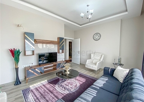 Трехкомнатная меблированная квартира в новом комплексе Демирташа