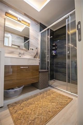 Четырехкомнатные апартаменты в комплексе премиум класса