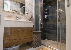 Четырехкомнатные апартаменты в комплексе премиум класса