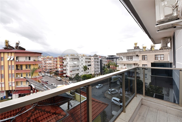 Пентхаус 4+1 с видом на Крепость 