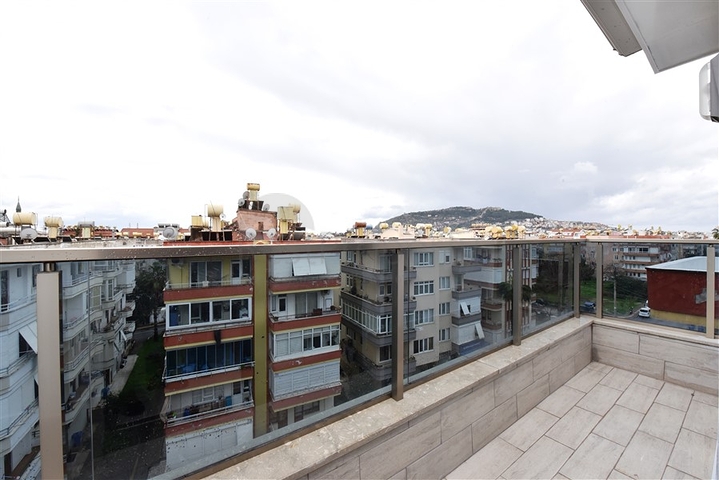 Пентхаус 4+1 с видом на Крепость 