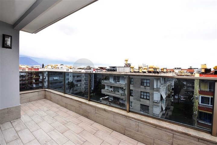 Пентхаус 4+1 с видом на Крепость 