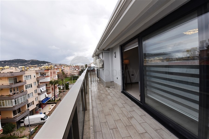 Пентхаус 4+1 с видом на Крепость 