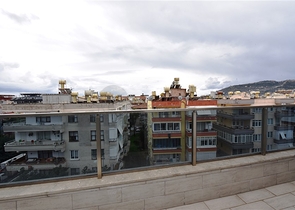 Пентхаус 4+1 с видом на Крепость 