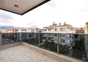 Пентхаус 4+1 с видом на Крепость 