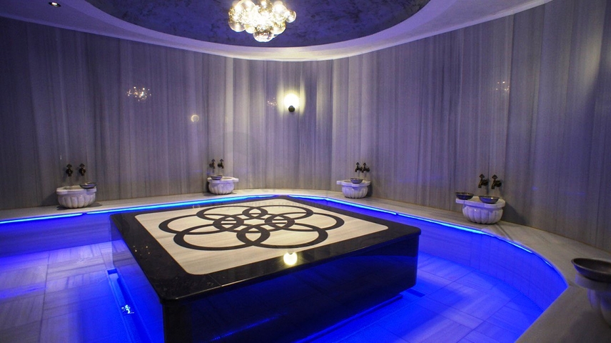 Двухкомнатная квартира в комплексе люкс класса с видом на море 