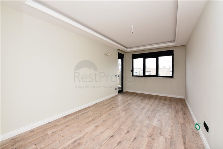 Пентхаус планировки 6+2 в районе пляжа Клеопатры