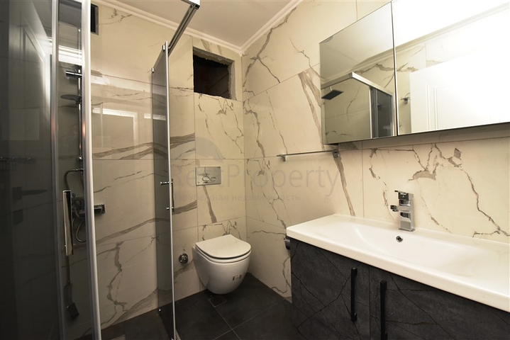 Пентхаус планировки 6+2 в районе пляжа Клеопатры