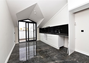 Пентхаус планировки 6+2 в районе пляжа Клеопатры