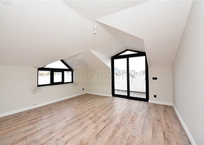 Пентхаус планировки 6+2 в районе пляжа Клеопатры