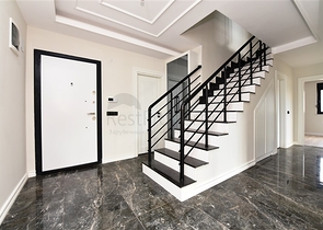 Пентхаус планировки 6+2 в районе пляжа Клеопатры