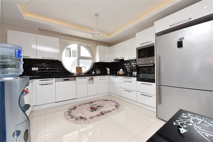 Пентхаус с видом на море