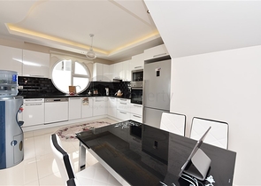 Пентхаус с видом на море