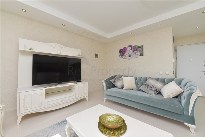 Роскошный пентхаус с видом на море