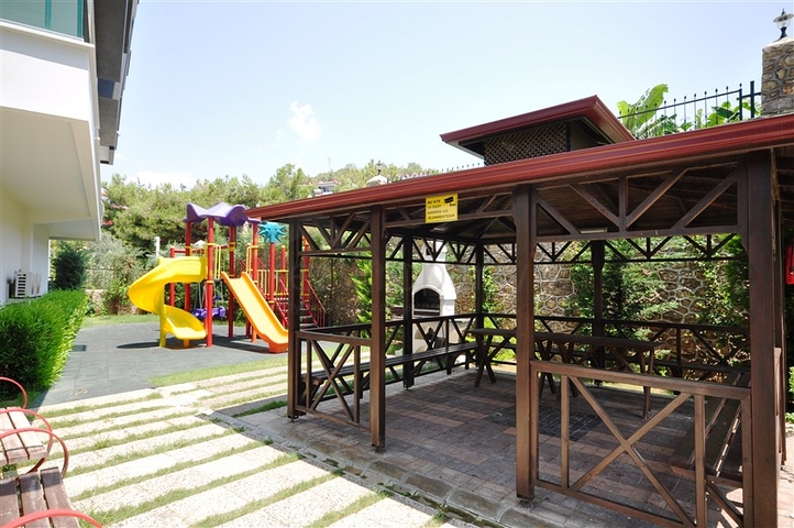 Роскошный пентхаус с видом на море