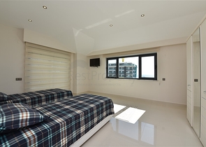 Роскошный пентхаус с видом на море