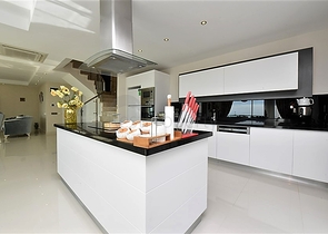 Роскошный пентхаус с видом на море