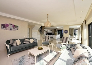 Роскошный пентхаус с видом на море