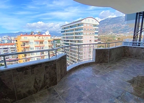 Квартира в 300 метрах от моря в популярном районе Махмутлар