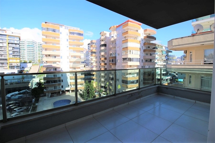 Апартаменты 2+1 с мебелью в районе Махмутлар